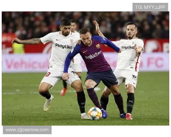 足球明星在比赛中的技术特点与战术价值综合分析研究